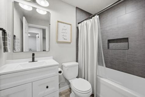 6741 71st Avenue S Horace ND 58047