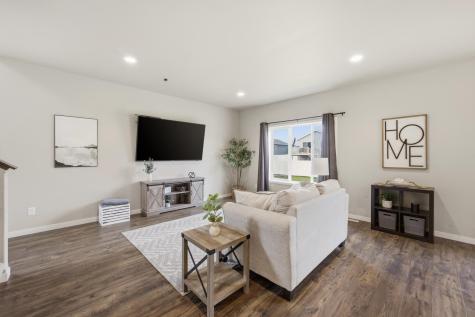 6741 71st Avenue S Horace ND 58047