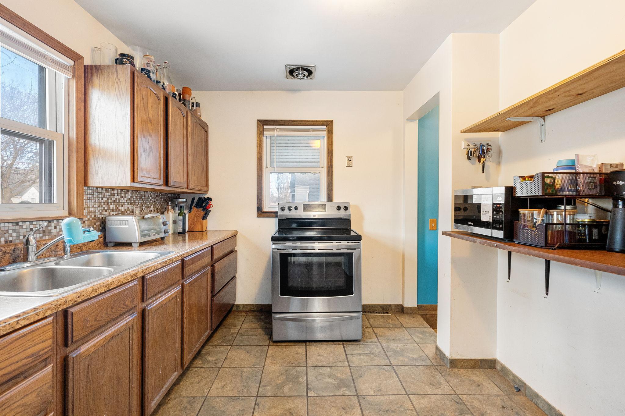 211 12th Avenue SW Austin MN 55912