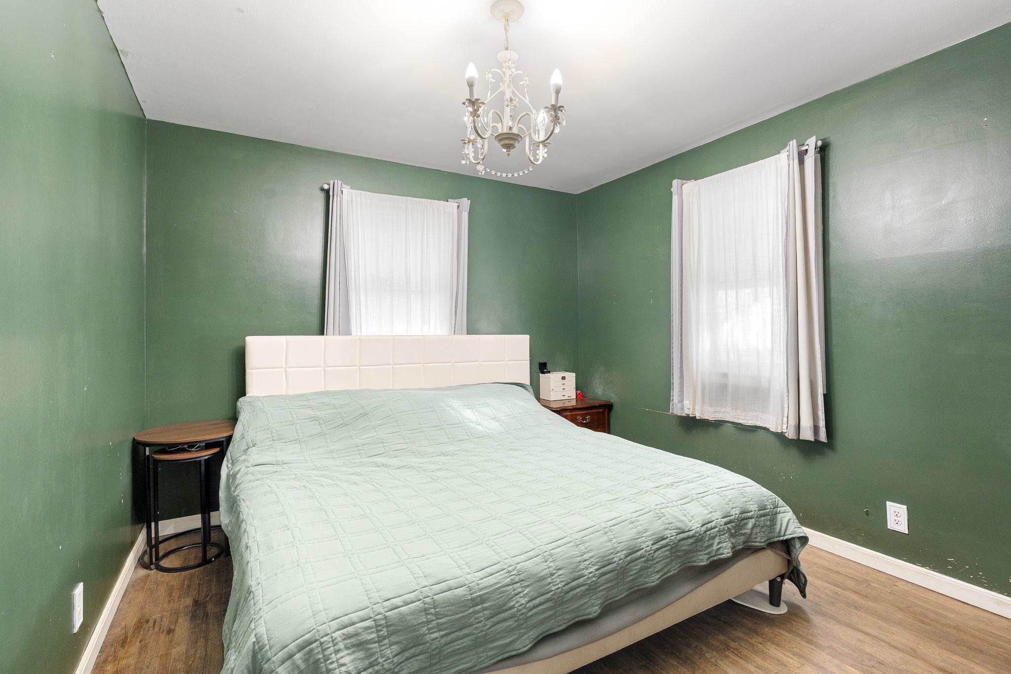 211 12th Avenue SW Austin MN 55912