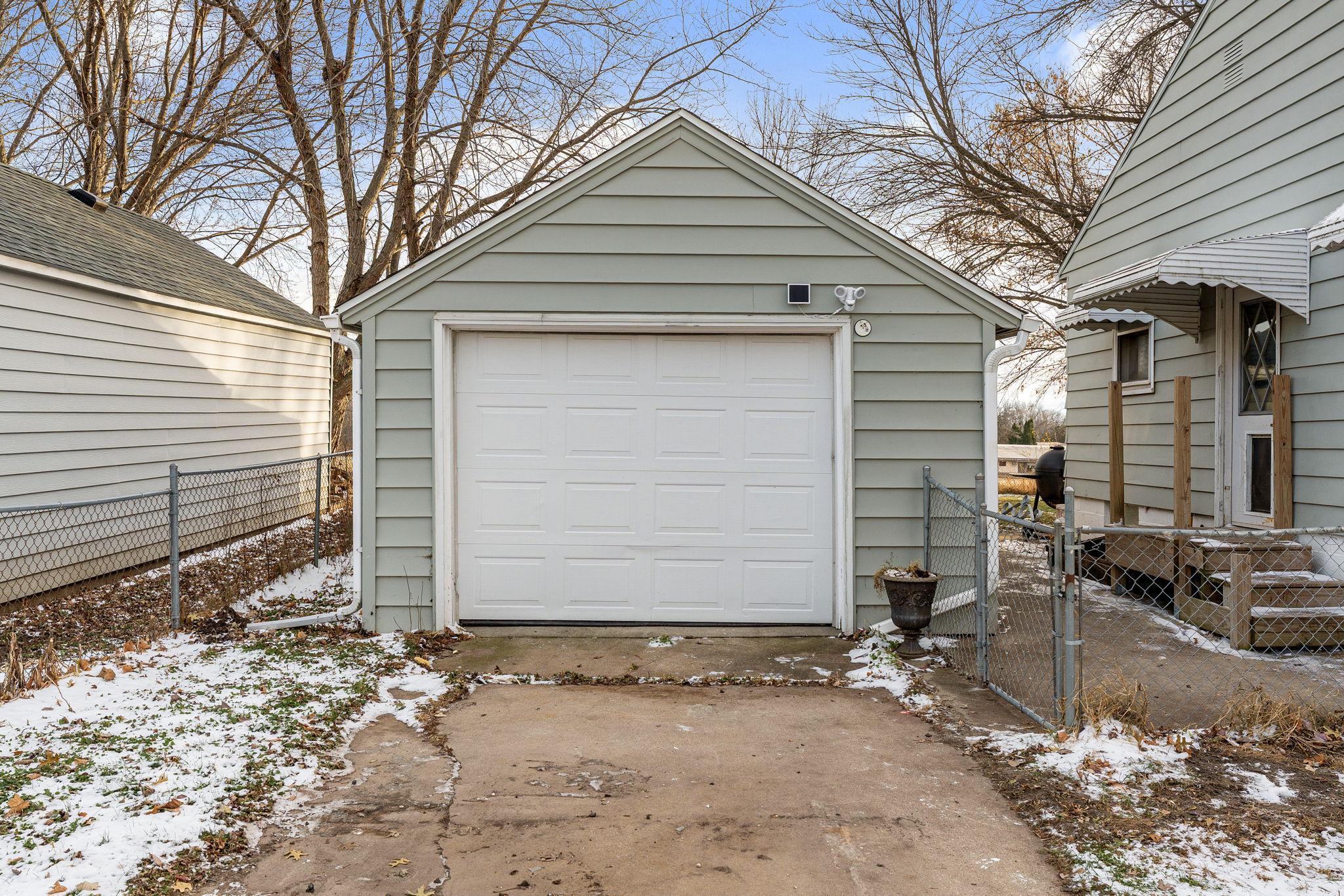 211 12th Avenue SW Austin MN 55912