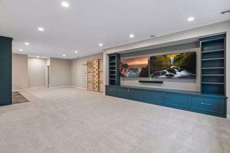 13222 Dahlgren Road Minnetonka MN 55305
