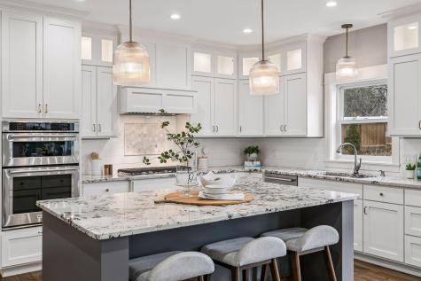 13222 Dahlgren Road Minnetonka MN 55305