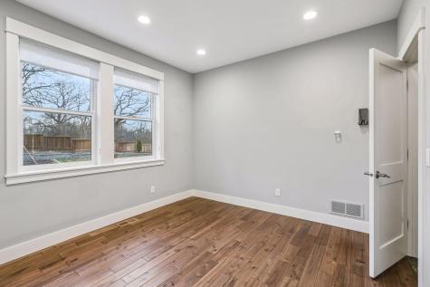 13222 Dahlgren Road Minnetonka MN 55305