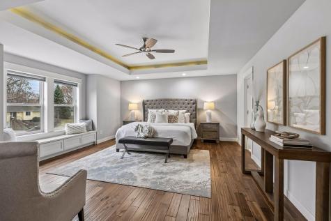 13222 Dahlgren Road Minnetonka MN 55305