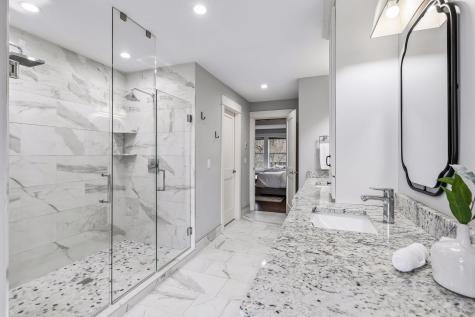 13222 Dahlgren Road Minnetonka MN 55305