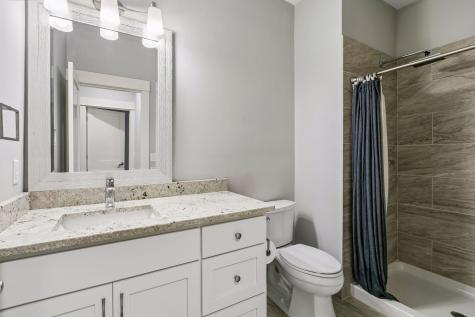 13222 Dahlgren Road Minnetonka MN 55305