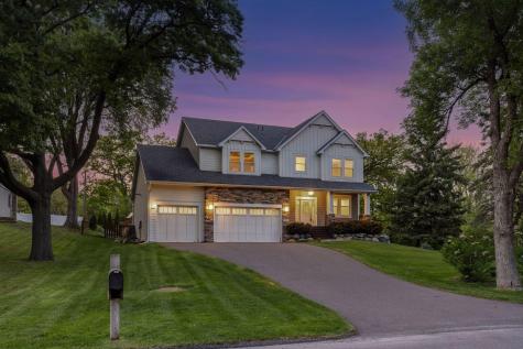 13222 Dahlgren Road Minnetonka MN 55305