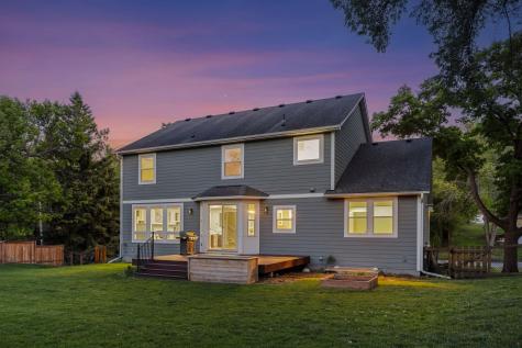 13222 Dahlgren Road Minnetonka MN 55305