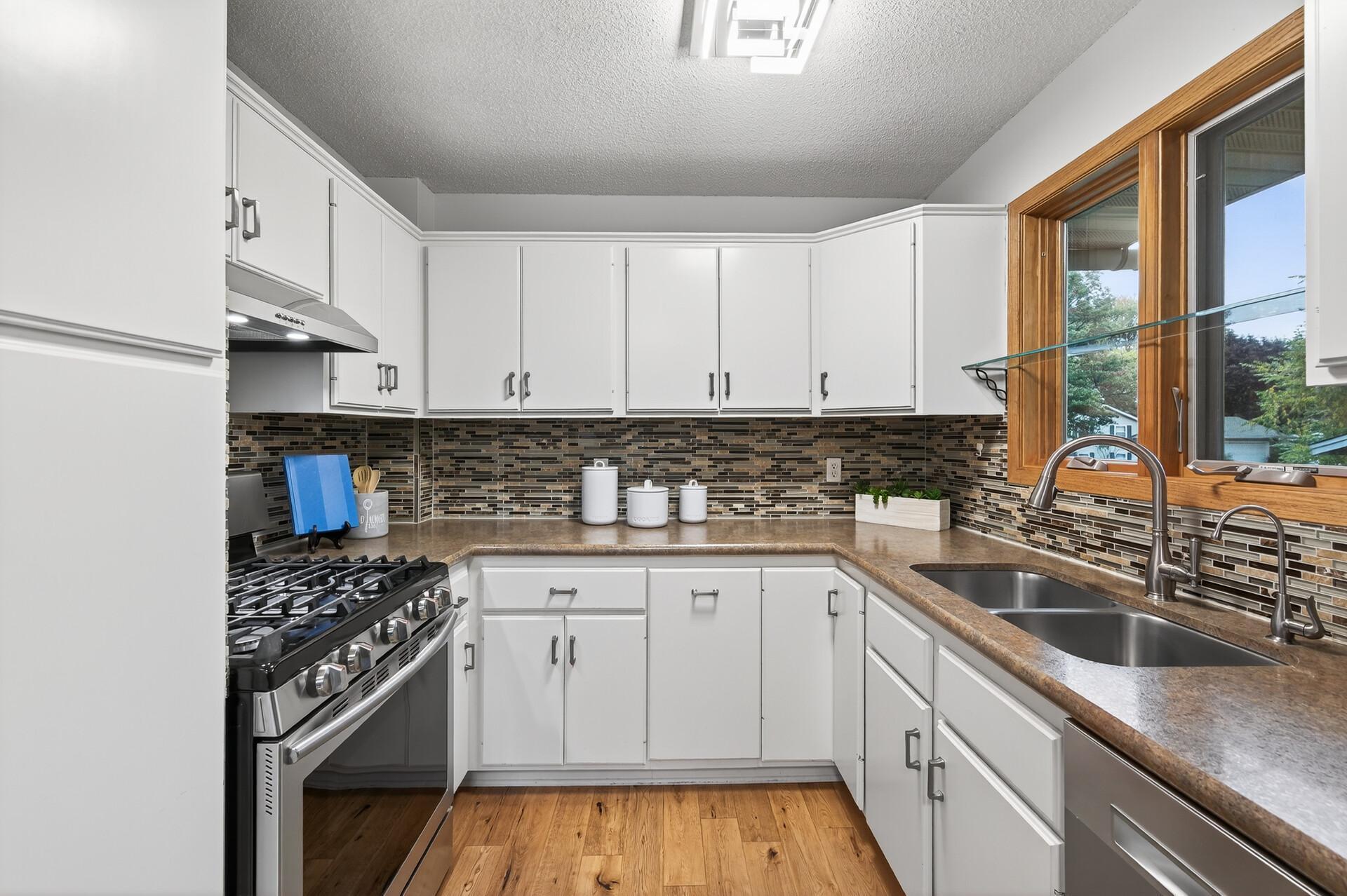 834 Fireside Drive Apple Valley MN 55124