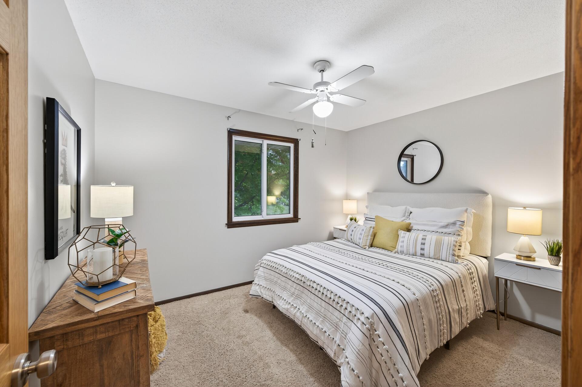 834 Fireside Drive Apple Valley MN 55124