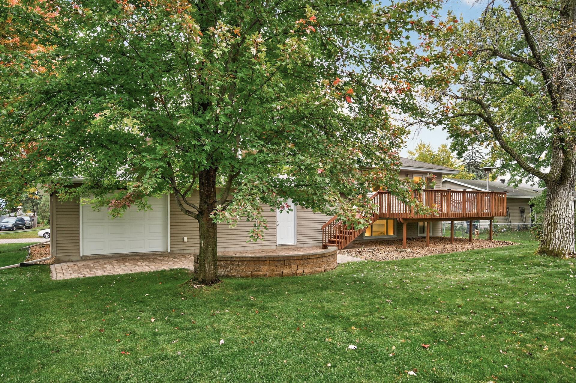 834 Fireside Drive Apple Valley MN 55124