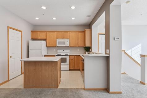 13847 54th Avenue N Plymouth MN 55446