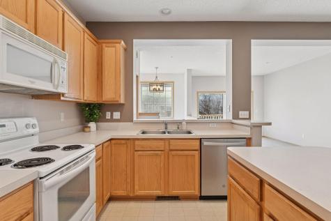 13847 54th Avenue N Plymouth MN 55446