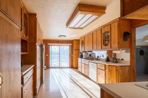 1380 Central Avenue N Valley City ND 58072