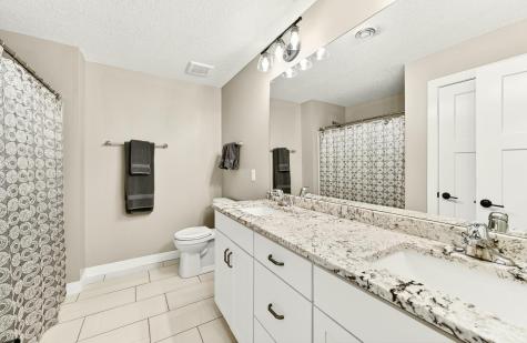 5443 Ridgeview Drive NW Rochester MN 55901