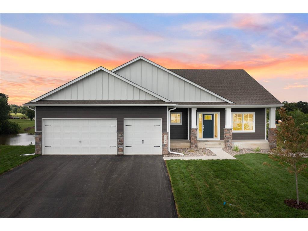 2870 Victoria Street N Roseville MN 55113