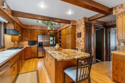 922 Douglas Street Alexandria MN 56308