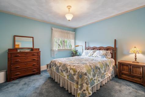 922 Douglas Street Alexandria MN 56308