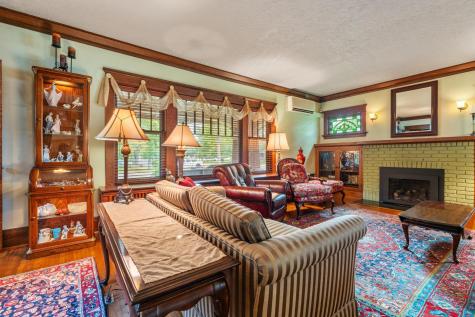 922 Douglas Street Alexandria MN 56308