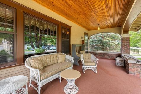 922 Douglas Street Alexandria MN 56308