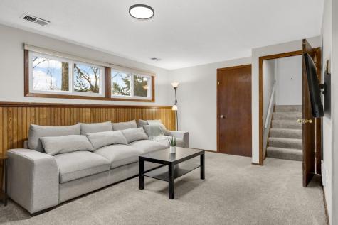 9724 Jackson Street NE Blaine MN 55434