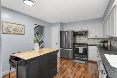9724 Jackson Street NE Blaine MN 55434
