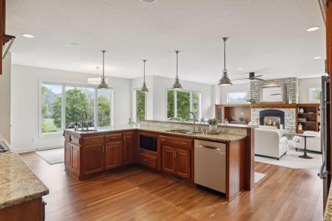 5729 Linden Avenue N Lake Elmo MN 55042