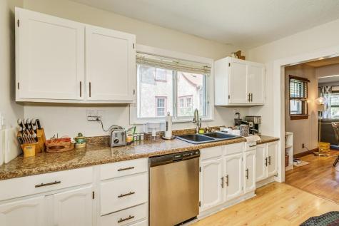 3807 Hubbard Avenue N Robbinsdale MN 55422