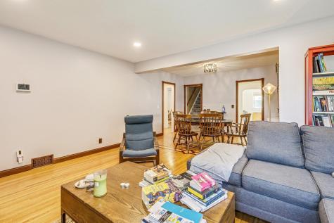 3807 Hubbard Avenue N Robbinsdale MN 55422