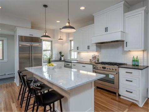 1368 Eleanor Avenue Saint Paul MN 55116