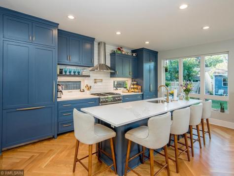 1368 Eleanor Avenue Saint Paul MN 55116