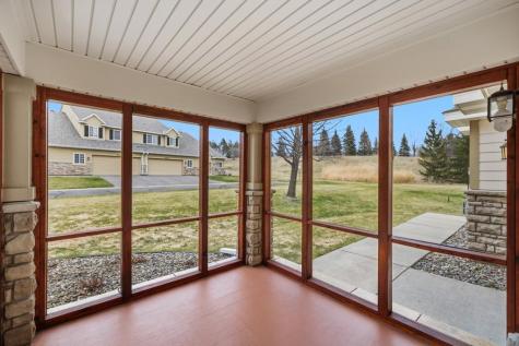 9126 Fox Court Victoria MN 55386
