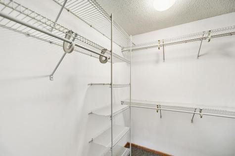 9126 Fox Court Victoria MN 55386