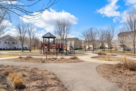9126 Fox Court Victoria MN 55386