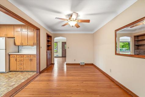 1638 Glenview Court Arden Hills MN 55112