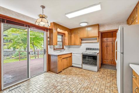 1638 Glenview Court Arden Hills MN 55112