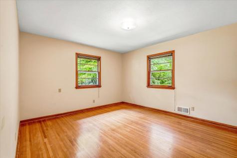 1638 Glenview Court Arden Hills MN 55112