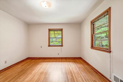 1638 Glenview Court Arden Hills MN 55112