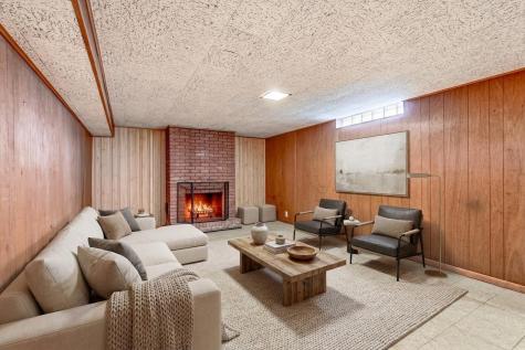 1638 Glenview Court Arden Hills MN 55112