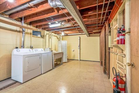 1638 Glenview Court Arden Hills MN 55112