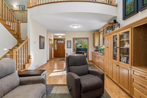 4854 Linden Trail N Lake Elmo MN 55042