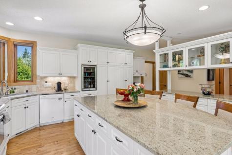 4854 Linden Trail N Lake Elmo MN 55042