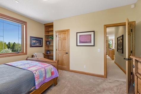 4854 Linden Trail N Lake Elmo MN 55042