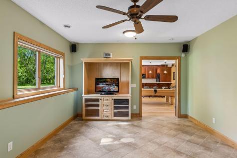 4854 Linden Trail N Lake Elmo MN 55042