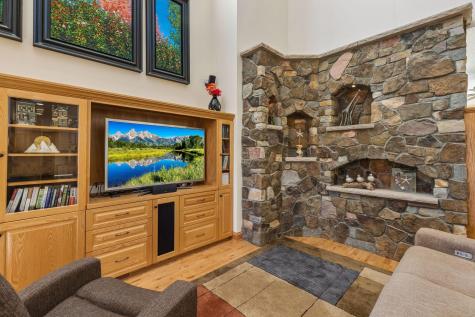 4854 Linden Trail N Lake Elmo MN 55042