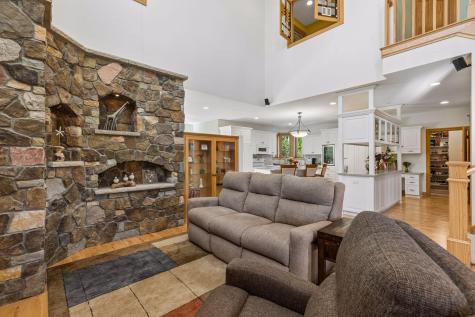 4854 Linden Trail N Lake Elmo MN 55042