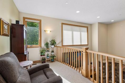 4854 Linden Trail N Lake Elmo MN 55042