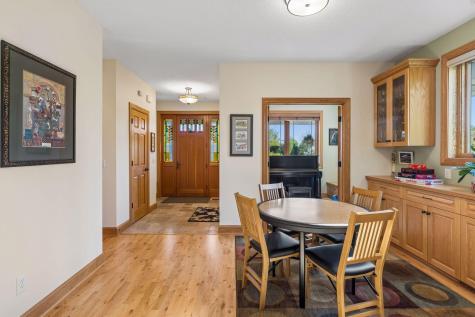 4854 Linden Trail N Lake Elmo MN 55042