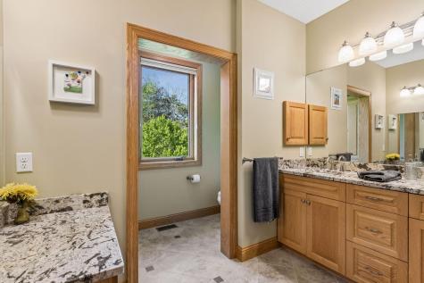 4854 Linden Trail N Lake Elmo MN 55042